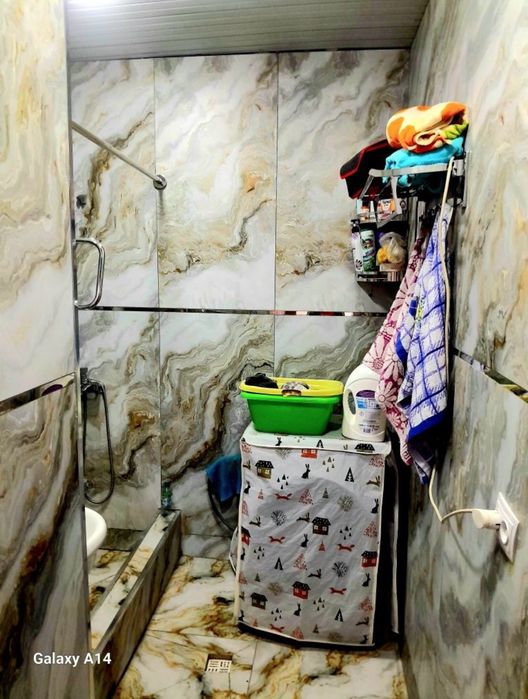 Chilonzor 20da kvartira bor bollarga srochni 2 kishi kerak