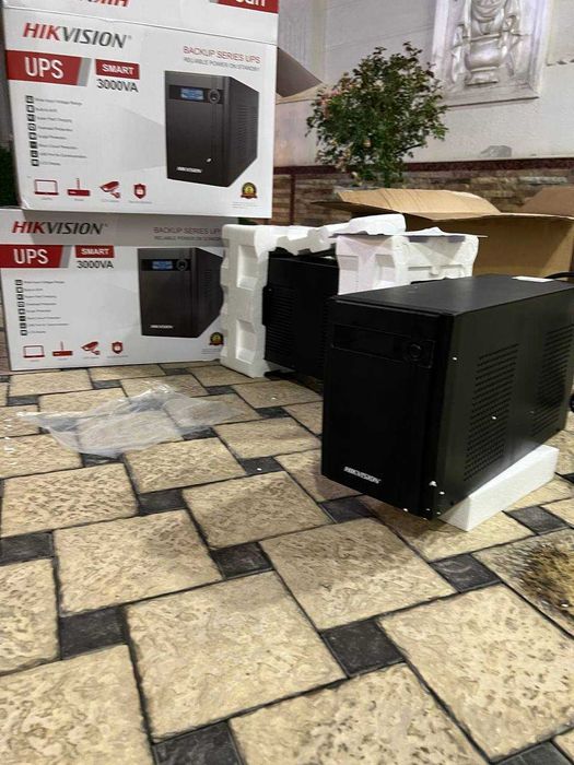 Hikvision UPS Smart 3000VA новый, не использовался, с чеком