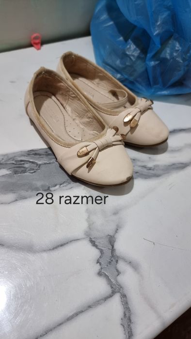 Oyoq kiyimchala b/u. Holati zur