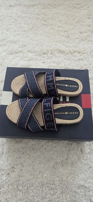 Espadrile Tommy Hilfiger originale cu talpa de iuta,mar 36,purtate o singura data