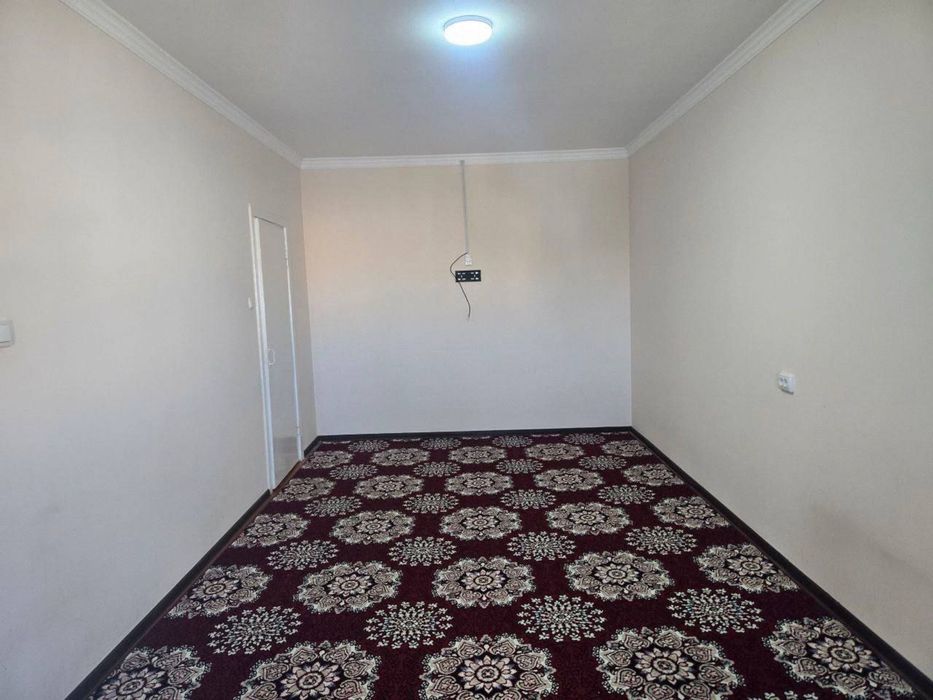 6 метр балконга эга 1 хонали квартира  ижарага берилади