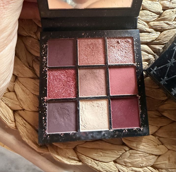 Декоративна козметика estee lauder benefit huda beauty too faced it cosmetics douglas anastasia beverly hills