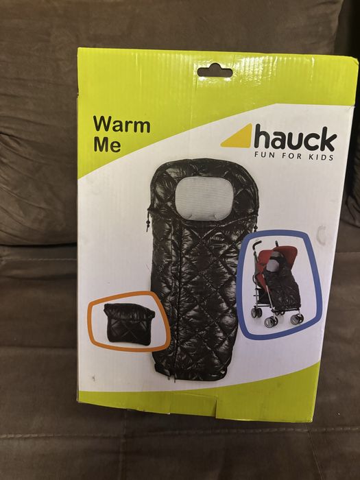 Бебешки зимен чувал за количка на фирмата Hauck.