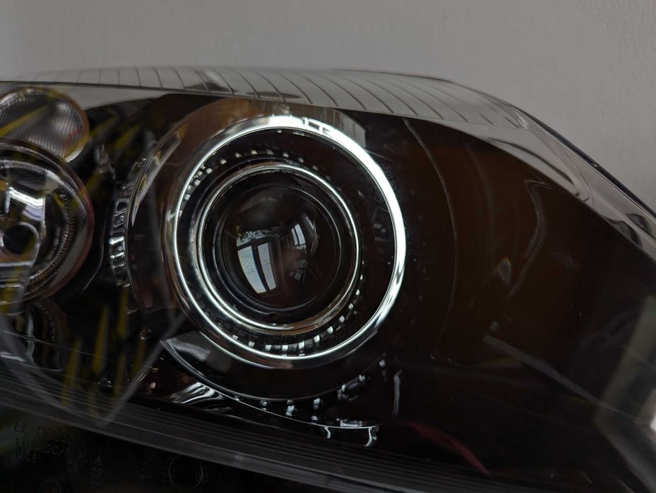 Фарове опел АСТРА КСЕНОН ЛЕД Тъмни Тунинг Нови Opel Astra H Xenon