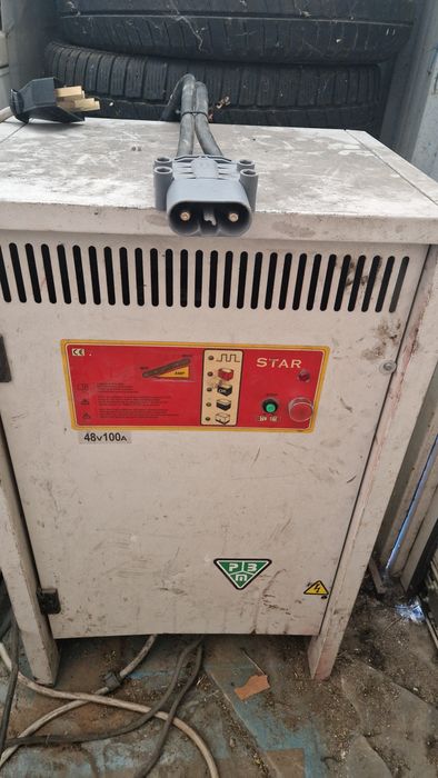 ЗАРЯДНО ЗА Електрокар 48V100A