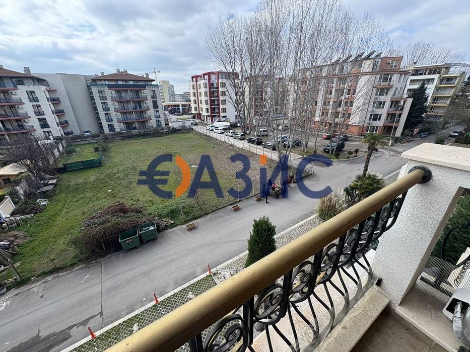 Продава се Двустаен апартамент в к.к. Слънчев бряг - 48 кв.м за 1052 €/кв.м - Снимка #1