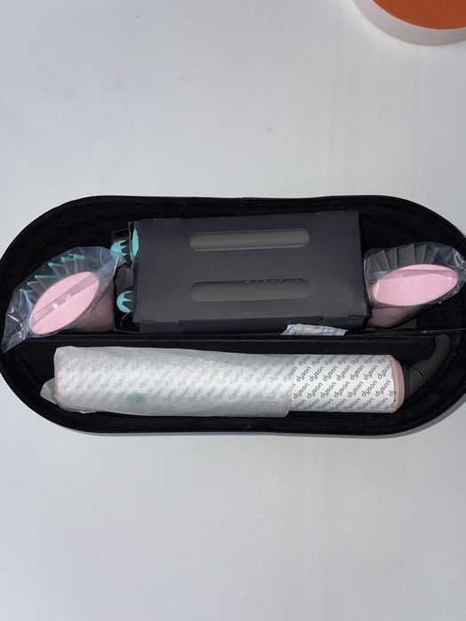 Dyson + videoclipuri