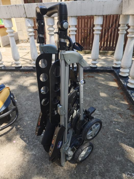 Cărucior Chicco 3 in 1