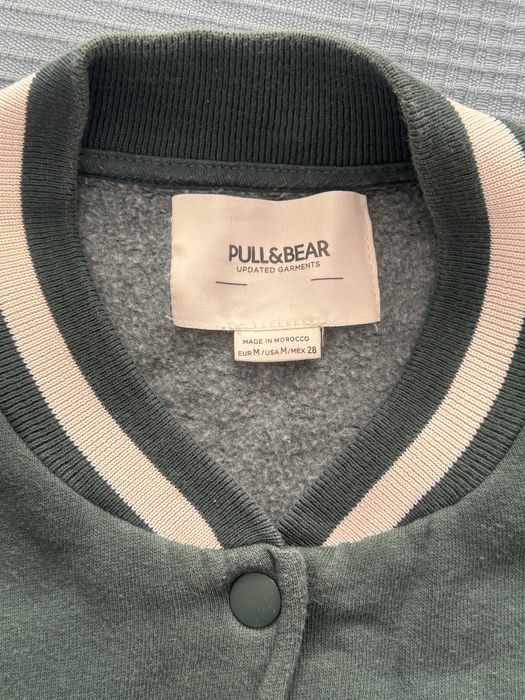 Бомбер для девочки от Pull & Bear