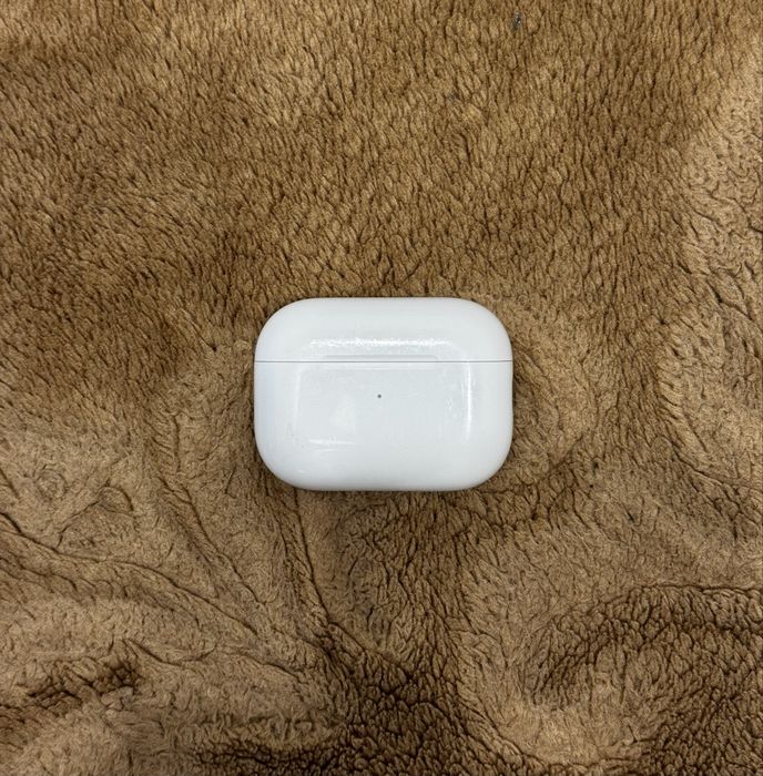 Apple AirPods Pro 2 (Generația a 2-a) – Stare Foarte Buna
