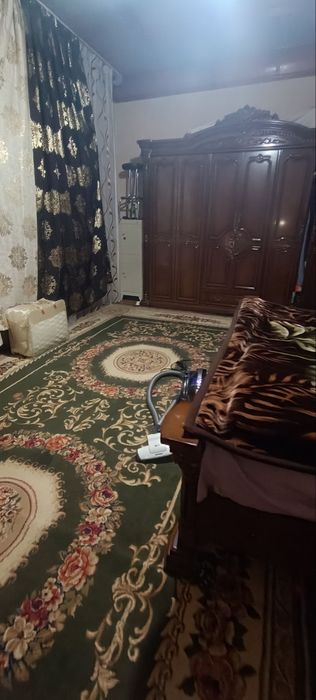 Ijaraga Chilonzor katta qani krugda 5 xona hovli
