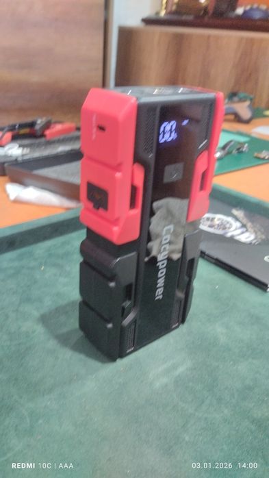 Повер банк для машины похода в лес и тд