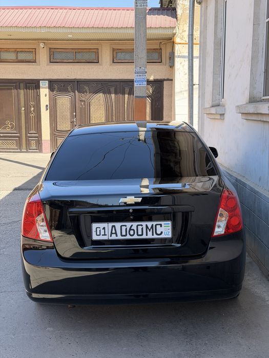 QORA JENTRA 2023 avtomat variantgayam beriladi