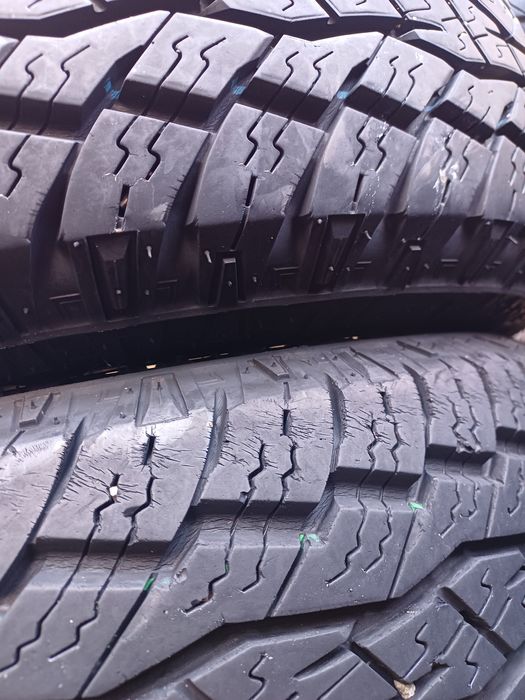 Гуми 205/70/15 Тойо