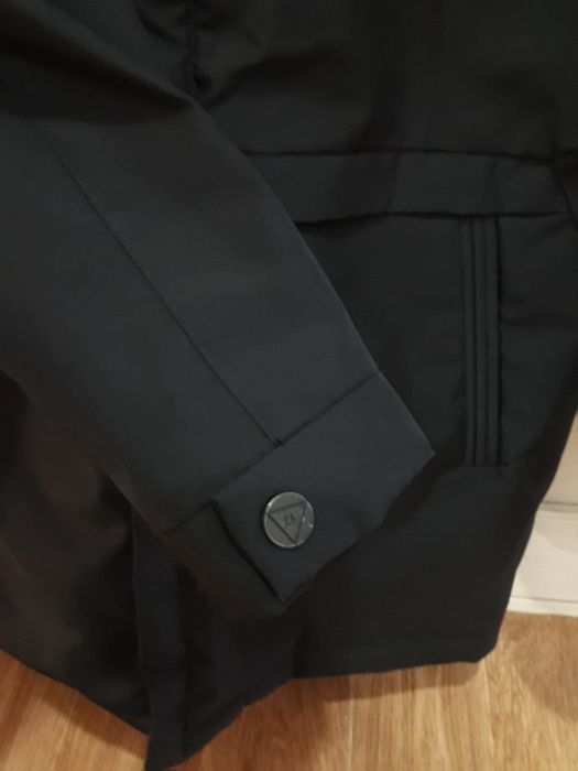 Куртка с капюшоном на мальчика