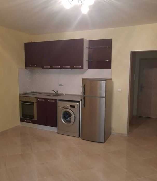 Дава се под наем Двустаен апартамент в София, Студентски град - 90 кв.м за 398.82 € - Снимка #2