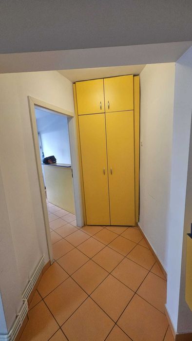 Inchiriez spatiu comercial in Brasov, Gemenii