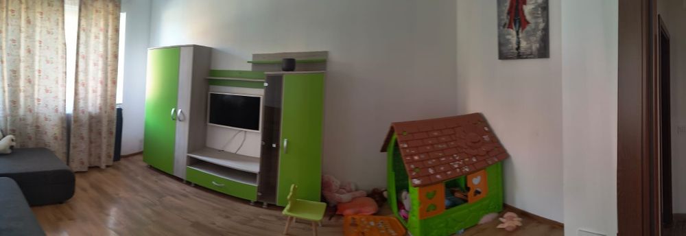 Apartament de inchiriat