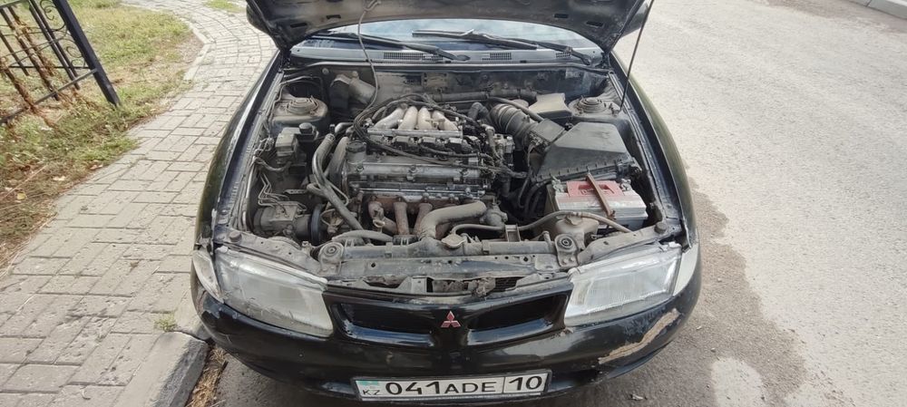 Mitsubishi Carisma
