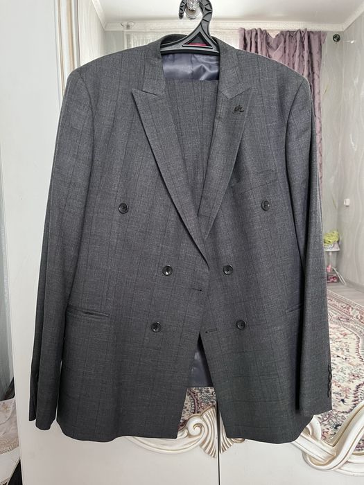 Костюм мужской