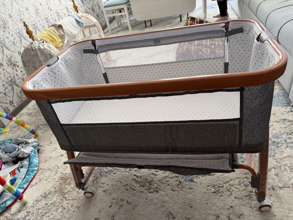 Манеж-кровать для детей от 0 до 3-х лет