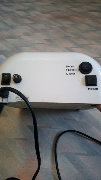 Лампа для маникюра