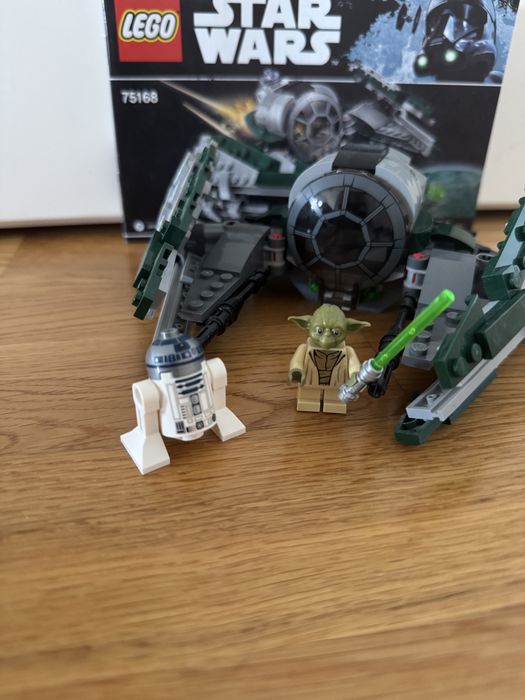 LEGO Star Wars 75168 Yoda Starfighter