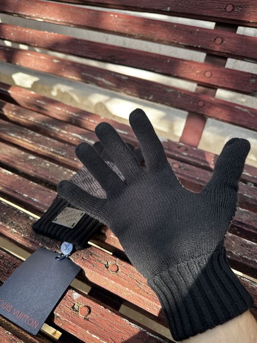 Manusi Louis Vuitton din Cașmir