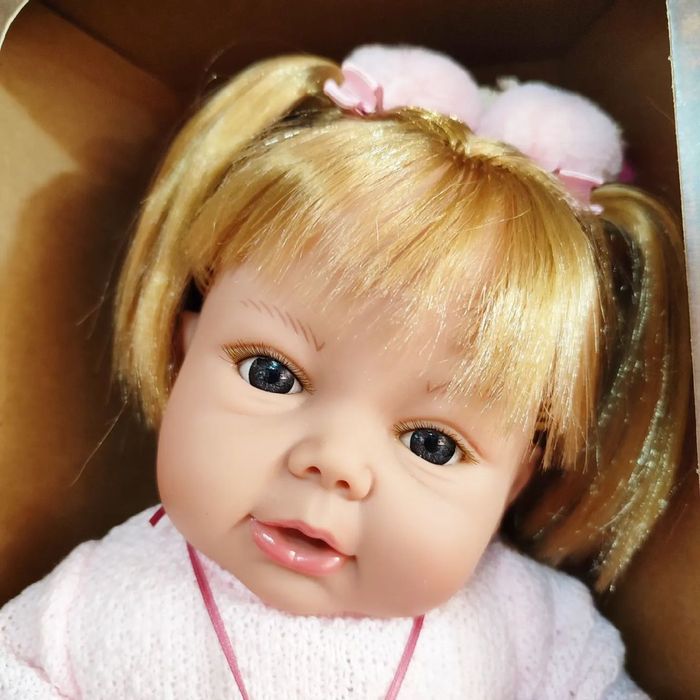 Кукла Карла