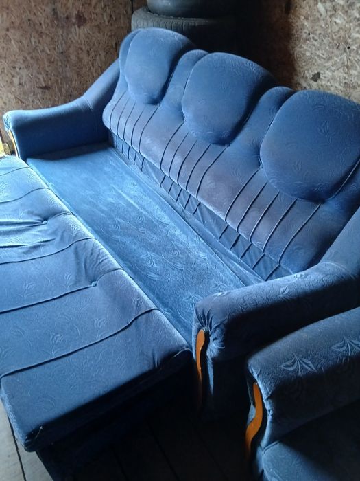 Диван и 2 кресла