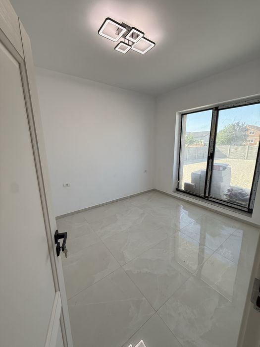 Inchiriez apartament SAD direct de la proprietar