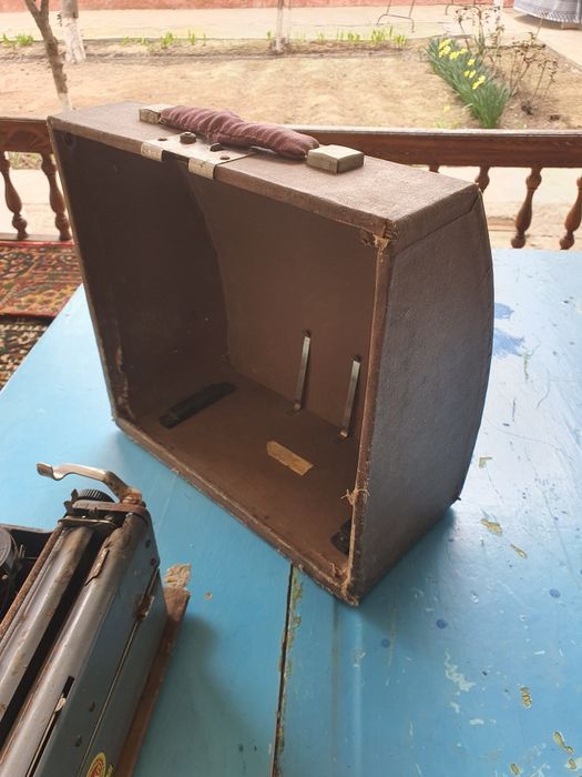 Пешуюшая машинка (Москва)