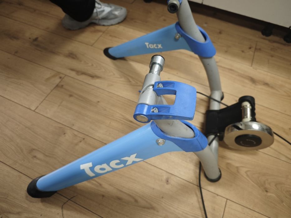 Smart Trainer Tacx Satori  Bluetooth