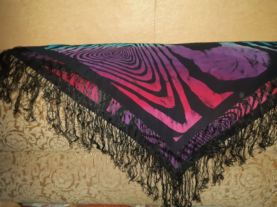 Палантины и платки винтаж