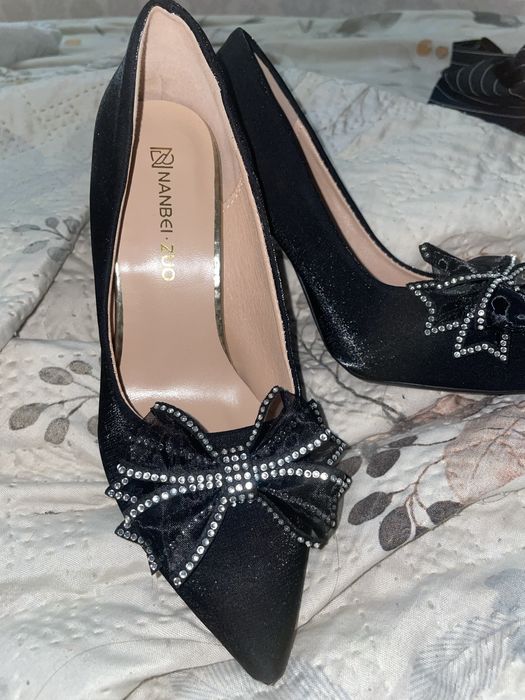 Туфли 36 размер срочно продам