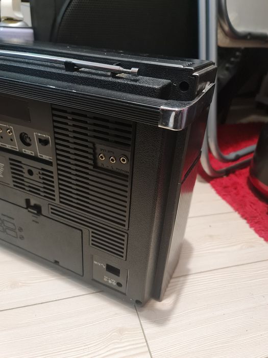 Radiocasetofon GENF2 de colecție