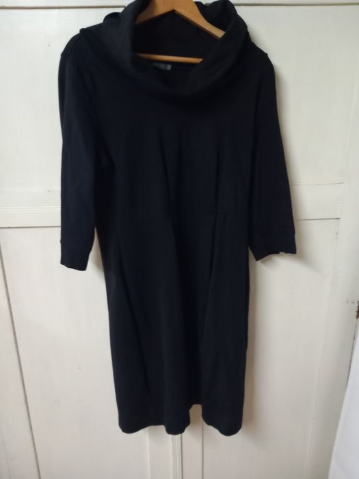 Черни рокли-различни модели