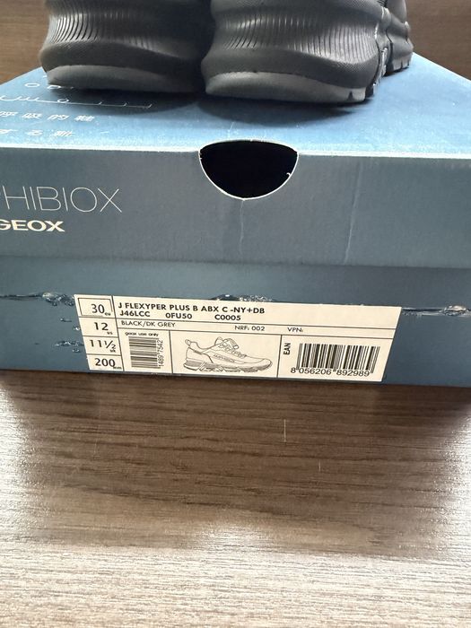 Маратонки Geox размер 30