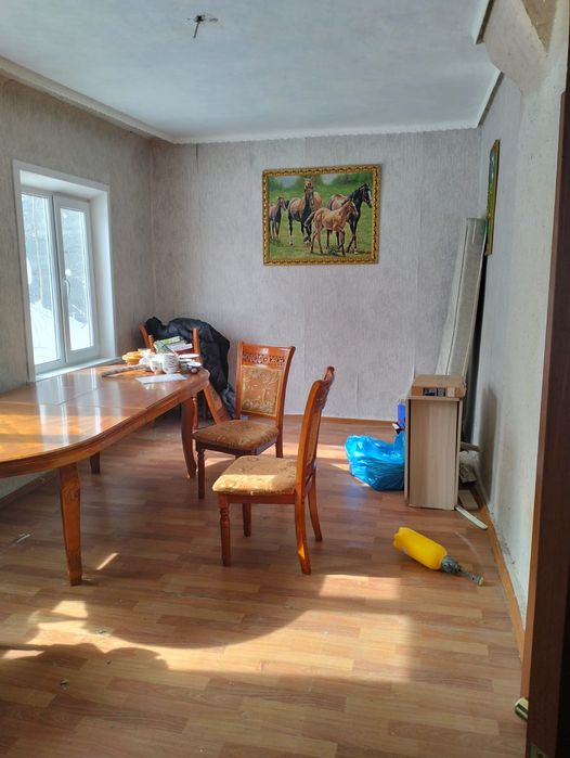 Продается дом, цена средняя