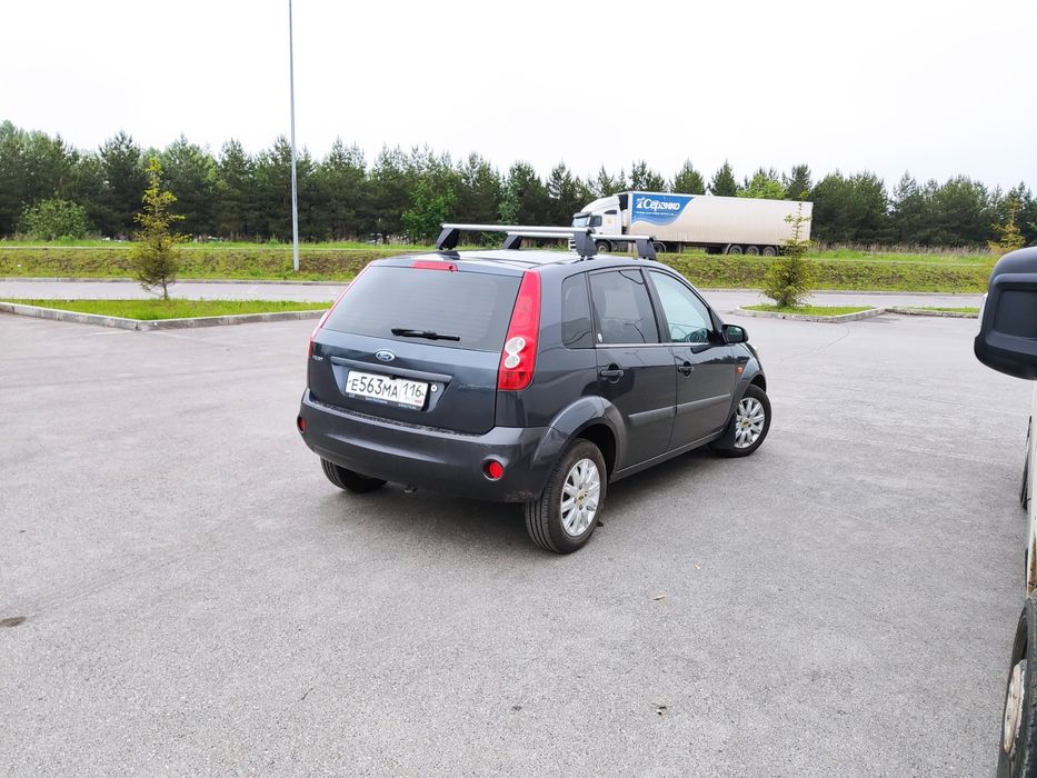 Ford Fiesta MK6 Багажник за покрив (напречни греди, релси, рейлинг)