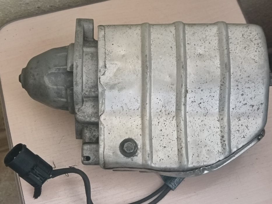 Продам запчасти для бмв Е53