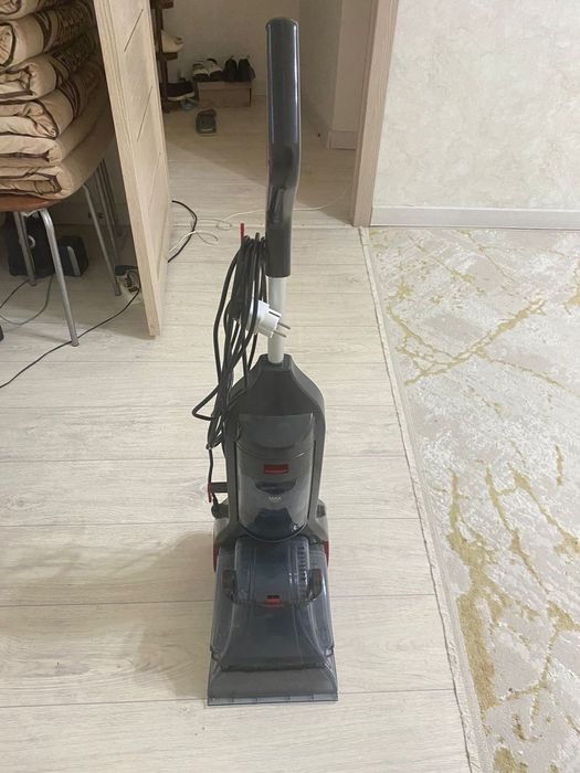 Продам моющего пылесоса