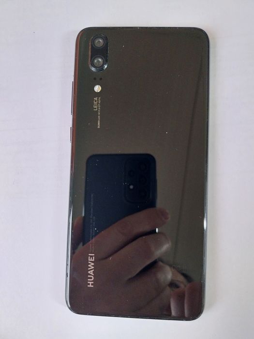 Telefon Huawei P20