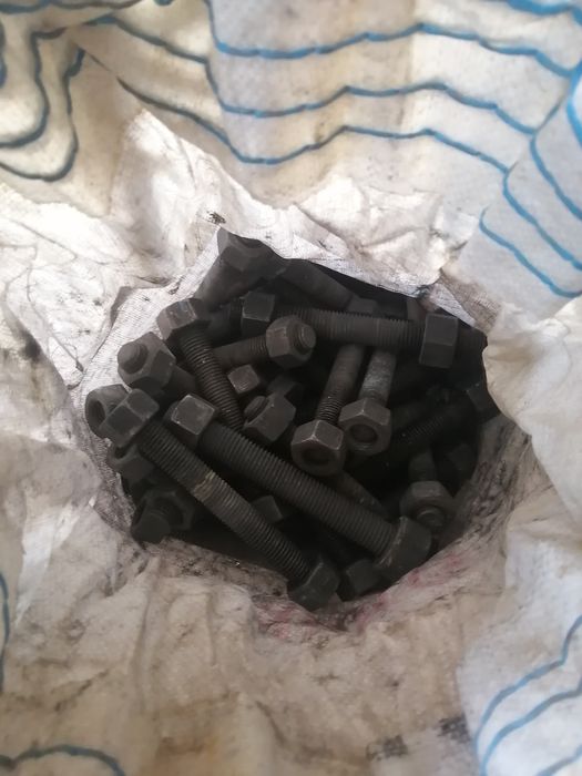 Шпильки отличного качества