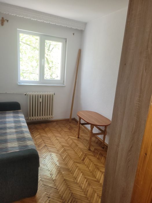 Apartament cu 3 camere Suceava zona Universități