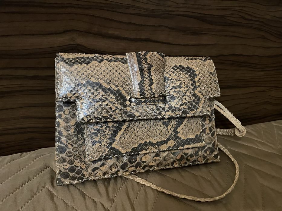 Чанта от естествена крокодилска кожа