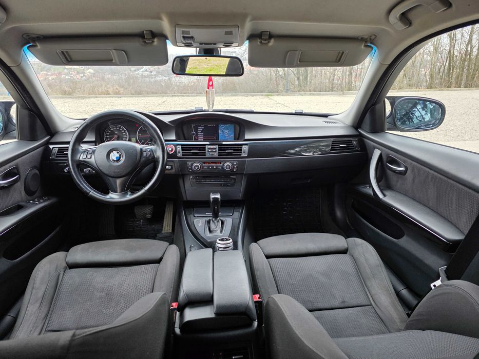 Bmw Face-lift 320d! Automat! 220cp !!!