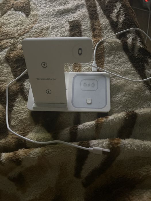 Продам айфон 14.