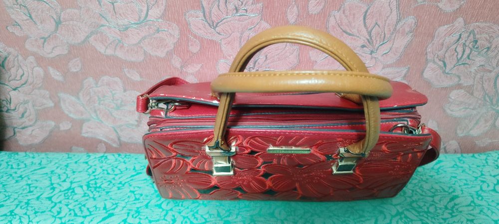 Сумка кожаная VictoriaBeckham