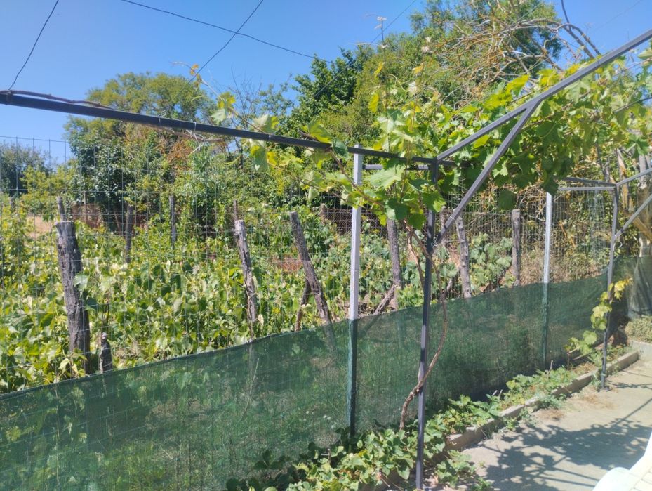 Обзаведена Вила до ул. Иван Кършовски на тихо и спокойно място